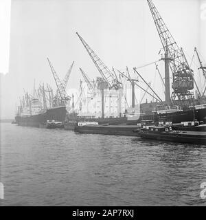 Le Port De Rotterdam Date : 22 Avril 1964 Lieu : Rotterdam, Zuid-Holland Mots Clés : Ports Banque D'Images