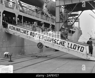 Arrivée Corée-volontaires (blessés) à Rotterdam Date : 15 juin 1951 lieu : Rotterdam, Zuid-Holland mots clés : arrivée, VENT, bénévoles Banque D'Images