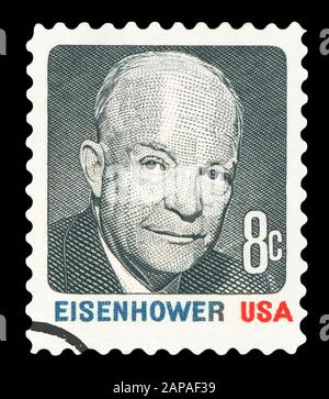 États-Unis d'AMÉRIQUE - VERS 1972: Un timbre imprimé aux États-Unis montre l'image de l'ancien président américain Dwight Eisenhower, série, vers 1972 Banque D'Images