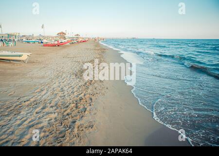 Belle vue sur la plage incroyable à forte dei Marmi, Italie Banque D'Images