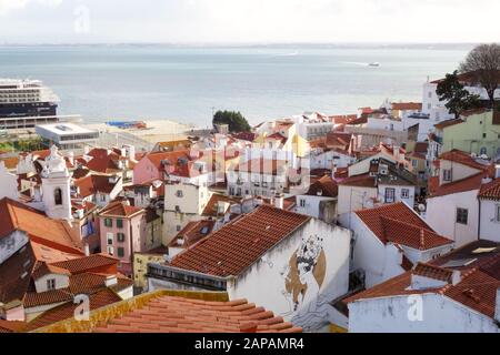 Voir le formulaire Miradouro de santa luzia, Lisbonne, Portugal Banque D'Images