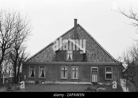 Points fixes Cultuurtechnische dienst Description: Ferme à Zijpe (swailverland Zijpe- en Hazepolder) Annotation: Z-26. Mots clés : consolidation des terres, ajustements des eaux de terrain Banque D'Images