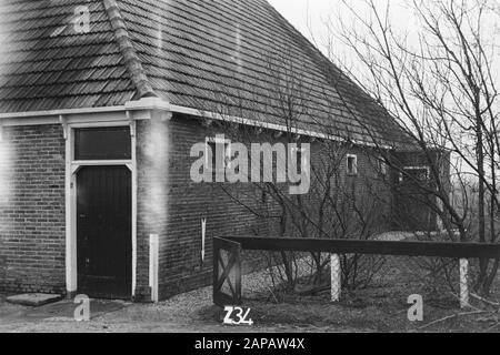Points fixes Cultuurtechnische dienst Description: Ferme à Zijpe (swailverland Zijpe- en Hazepolder) Annotation: Z-34. Mots clés : consolidation des terres, ajustements des eaux de terrain Banque D'Images