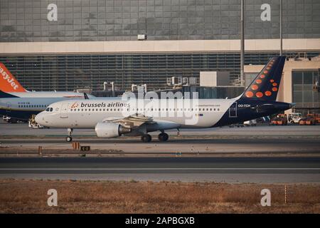 Brussels Airlines Airbus A320-214 (OO-TCH). Málaga, Espagne. Banque D'Images