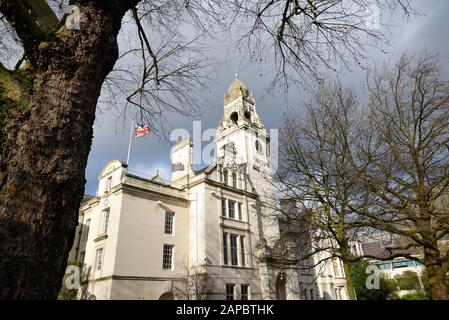 Extérieur De Surrey County Hall, Penrhyn Road, Kingston On Thames, Surrey Angleterre Royaume-Uni Banque D'Images