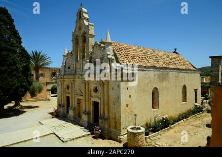 Grèce, Crète, monastère d'Arkadi avec église Banque D'Images