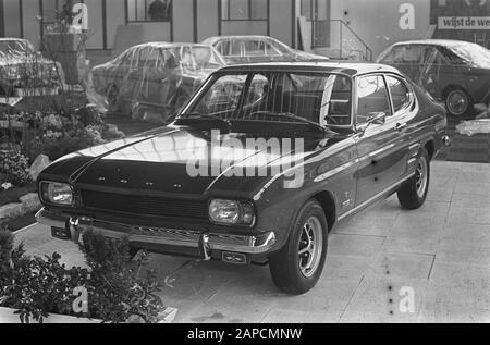 Jeudi prochain commence 58ème exposition RAI de voitures de tourisme. Ford Capri Date: 11 février 1969 lieu: Amsterdam mots clés: Voitures, commerce de voitures, foires, expositions Banque D'Images