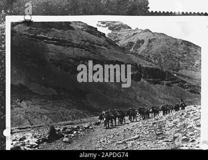 Image du paysage au Tibet Date : 24 mars 1959 lieu : Tibet mots clés : paysages Banque D'Images