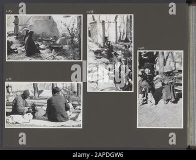 Album photo Fisherman: Quatrième expédition Karakorum, 1935 Description: Album avec quatre photos. En haut à gauche: Les femmes rôtissent le grain pour la conservation. Au milieu: Les femmes rôtissent le grain pour la conservation. En bas à gauche: Village tailleur fait les sacs de farine pour l'expédition À Droite: Deux enfants. Date : 1 Janvier 1935 Lieu : Himalaya, Inde, Ladakh, Leh Ladakh Mots Clés : Tailleurs Banque D'Images