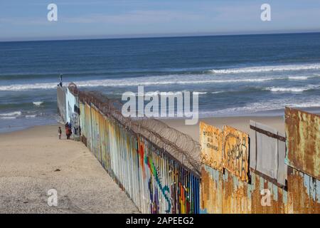 Tijuana Baja California, Mexique - 18 janvier 2020. Frontière qui divise les États-unis et le mexique entre san diego et tijuana Banque D'Images