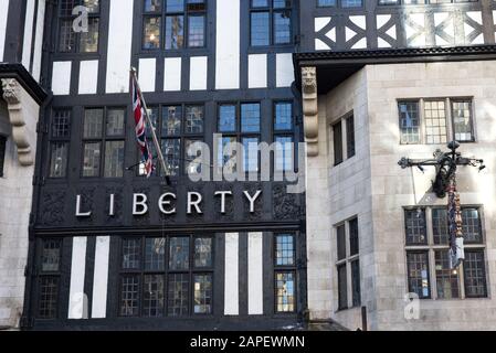 Liberty's de Londres. Banque D'Images