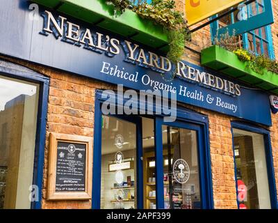 Neal'S Yard Remedies, Neals Yard, Seven Dials, Covent Garden, Londres, Angleterre, Royaume-Uni, Gb. Banque D'Images