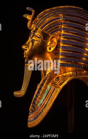 Réplique du masque funéraire de Toutankhamun trouvé en Egypte Banque D'Images