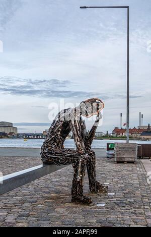 La sculpture Visonary mondiale réalisée à partir de ferraille par THEZINKER, Kim Michael encourage le partage d'idées, de buts et de visons, Copenhague, Danemark Banque D'Images