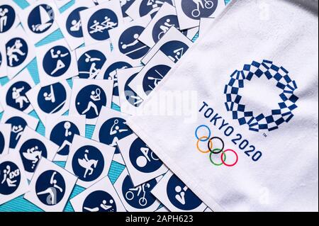 TOKYO, JAPON, JANVIER. 20. 2020: Symboles sportifs du jeu olympique d'été 2020 à Tokyo Banque D'Images