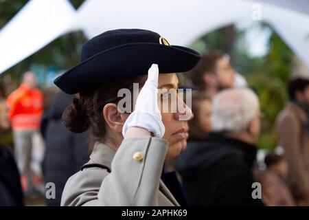 Impressionen von der Einweihung des Kriegsdenkmals für Frankreich (OPEX) im Eugénie-Djendi-Garten im André-Citroën-Park. Paris, 11.11.2019 Banque D'Images