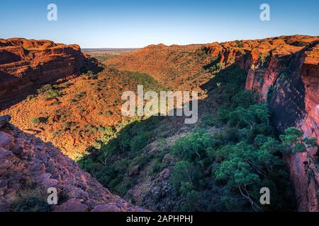 Vue Panoramique Sur Kings Canyon, Australie Centrale, Territoire Du Nord, Australie Banque D'Images