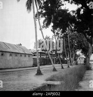 Voyage au Suriname et aux Antilles néerlandaises Description: La prison pénale à Saint-Laurent-du-Maronie en Guyane française Date: 1947 lieu: Guyane française, Saint-Laurent-du-Maronie mots clés: Prisons Banque D'Images