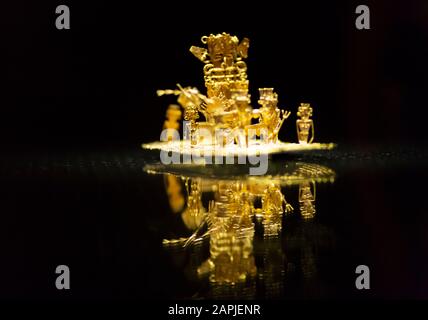 Le Poporo Quimbaya Fait D'Or (Le Musée De L'Or, Bogota, Colombie) Banque D'Images