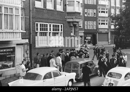 Manifestation contre la guerre au Vietnam Date: 21 août 1966 lieu: Amsterdam, Noord-Holland mots clés: Manifestations Banque D'Images