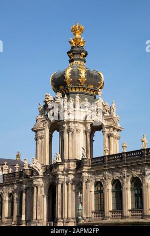 Allemagne, Saxe, Dresde, porte d'État à Zwinger Banque D'Images