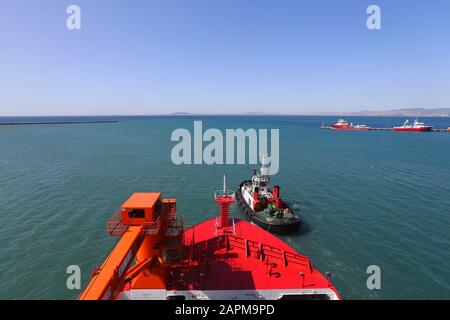 À Bord De Xuelong 2. 24 janvier 2020. Le premier brise-glace polaire de Chine construit au pays Xuelong 2, ou Snow Dragon 2, quitte le Cap d'Afrique du Sud le 23 janvier 2020. Crédit: Liu Shiping/Xinhua/Alay Live News Banque D'Images