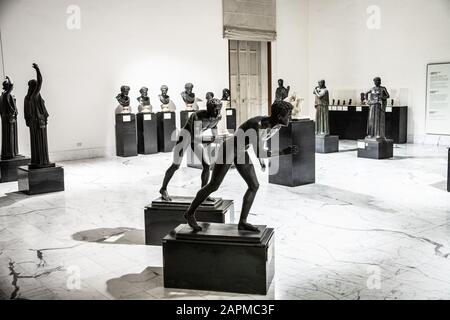 Athelete Ou Couloir, Sculpture, Pompéi, Musée Archéologique National, Naples, Italie Banque D'Images