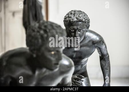 Athelete Ou Couloir, Sculpture, Pompéi, Musée Archéologique National, Naples, Italie Banque D'Images