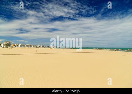 Plages de sable de Rimini et Cattolica, Italie. Banque D'Images