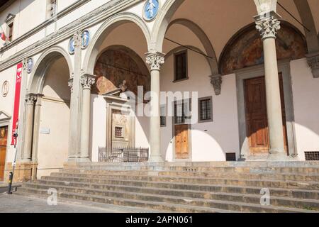 Ospedale degli Innocenti / Hôpital des Innocents, Piazza della Santissima Annunziata, Florence, Italie. Banque D'Images