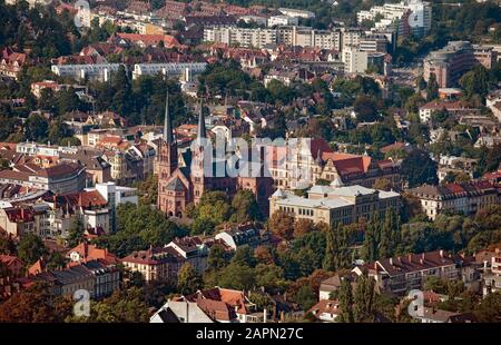 Vue sur la ville avec la cathédrale de Fribourg, Fribourg im Breisgau, Bade-Wurtemberg, Allemagne Banque D'Images