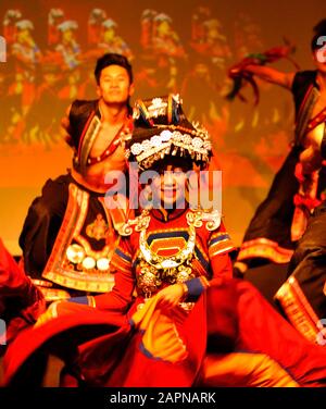 Guizhou Song And Dance Troupe Chine Banque D'Images