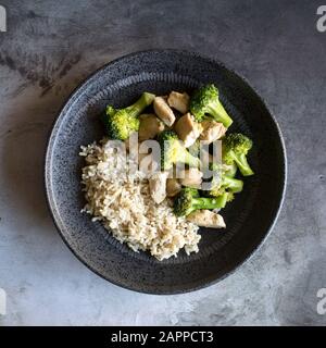 Sauté de poulet et brocoli Banque D'Images