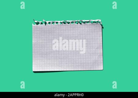 notez le support trombone agrafe papier de type note Banque D'Images