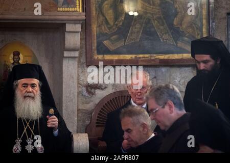 Le Prince de Galles lors d'un service oecuménique à l'Église de la Nativité à Bethléem le deuxième jour de sa visite en Israël et dans les territoires palestiniens occupés. Photo PA. Date De L'Image: Vendredi 24 Janvier 2020. Voir l'histoire de PA ROYAL Charles. Crédit photo devrait lire: Victoria Jones/PA Wire Banque D'Images