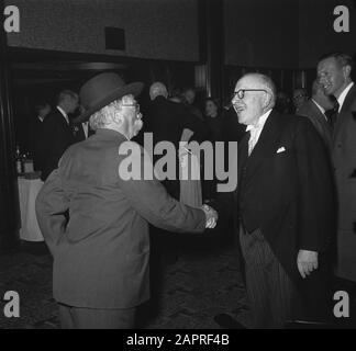 Réception G. Th. Bombe et fils (200 ans). Porte de Cleeve Date: 6 octobre 1956 mots clés: Réceptions Nom personnel: G. Th. BOM en Sons Banque D'Images