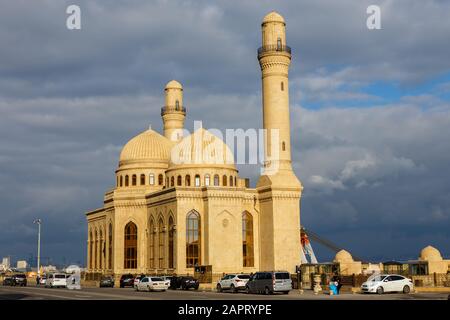 Bakou, Azerbaïdjan - 14 novembre 2019 : la mosquée Bibi-Heybat est une mosquée historique à Bakou. Azerbaïdjan Banque D'Images