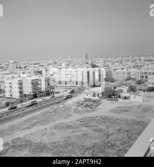 Israël 1964-1965: Tel Aviv, bâtiments urbains Date: 1964 lieu: Israël, tel Aviv mots clés: Bâtiments, panoramas, paysage urbain Banque D'Images