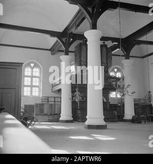 Voyage en Indonésie intérieur de l'Église portugaise à Batavia avec vue sur l'organe Date: 1946 lieu: Batavia, Indonésie, Jakarta, Pays-Bas Antilles orientales mots clés: Bâtiments de l'Église, monuments, organes, protestants, religions Banque D'Images