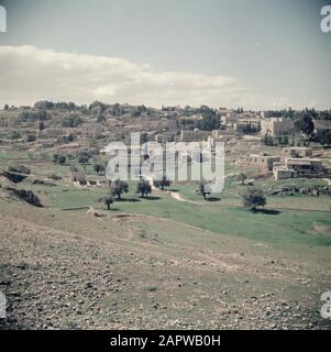 Moyen-Orient 1950-1955 : Paysage de Jérusalem aux environs de Jérusalem Annotation: Au moment de l'enregistrement cet emplacement était en Jordanie Date: 1950 lieu: Israël, Jérusalem, Jordanie mots clés: Collines, panoramas, paysages urbains, logement Banque D'Images