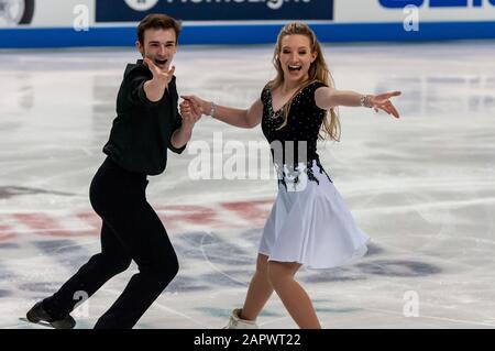 Greensboro, Caroline Du Nord, États-Unis. 24 janvier 2020. 24 janvier 2020 ''“ GREENSBORO, N.C., États-Unis - EVA PATE & LOGAN BYE de Strongsville, Ohio et Colorado Springs, Colorado, rivalisent avec la danse du rythme de championnat lors du championnat Toyota U.S. Figure Skating Championship de 2020 au Greensboro Coliseum. Les Championnats américains servent de compétition de qualification finale avant que le patinage artistique américain ne nomme l'équipe mondiale de patinage artistique 2020 et l'équipe de patinage artistique 2020 Des Quatre Continents. Crédit: Timothy L. Hale/Zuma Wire/Alay Live News Banque D'Images