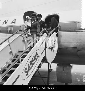 Évacuation Du Congo Belge À L'Aéroport De Bruxelles Zavente Date : 20 Juin 1960 Lieu : Bruxelles, Congo, Zaventem Mots Clés : Évacuations, Aéroports Banque D'Images