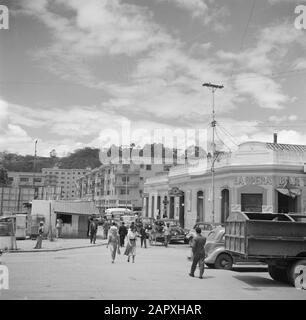 Voyage au Venezuela et au paysage urbain des Caraïbes orientales à Caracas au Venezuela Date : 1948 lieu : Caracas, Venezuela mots clés : paysage urbain Banque D'Images