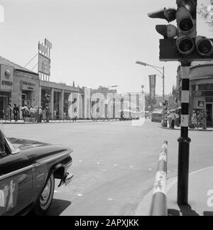 Israël 1964-1965: Jérusalem (Jérusalem), sculptures de rue, collection de photos du sondage. Banque D'Images