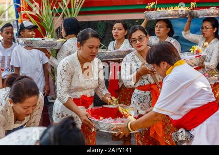 Vihara Dharmayana, Temple Bouddhiste Chinois À Kuta, Bali, Indonésie. 24 Janvier 2020. Communauté sino-indonésienne célébrant le nouvel an lunaire Banque D'Images