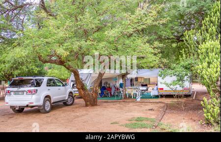 Komatipoort, Afrique du Sud - camping et caravaning dans le parc national Kruger en Afrique du Sud est une vacances familiale populaire Banque D'Images