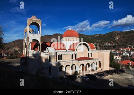 L'église du village de Kakopetria, Chypre Banque D'Images