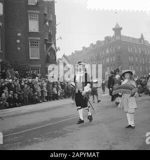 Ouverture de l'Admiraal de Ruyterweg par Alderman G. van t Hull Date : le 5 février 1960 mots clés : ouvertures Nom personnel : Hull, gova osen non Banque D'Images