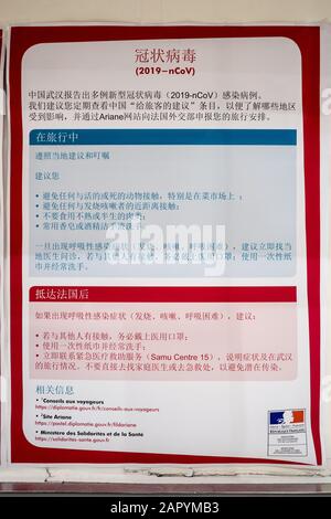 25-1-2020, Aéroport Charles De Gaulle, Roissy. Le public officiel conseille le risque d'infection du coronavirus en chine, une pandémie dangereuse Banque D'Images