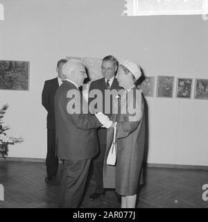 Trois hommes d'Aldermen ont dit au revoir, Steinmetz, Van t Hull e In t Veld Date: 3 septembre 1962 mots clés: Feeders, ALDERS Nom du personnage: Hull van T., In T. Veld Banque D'Images